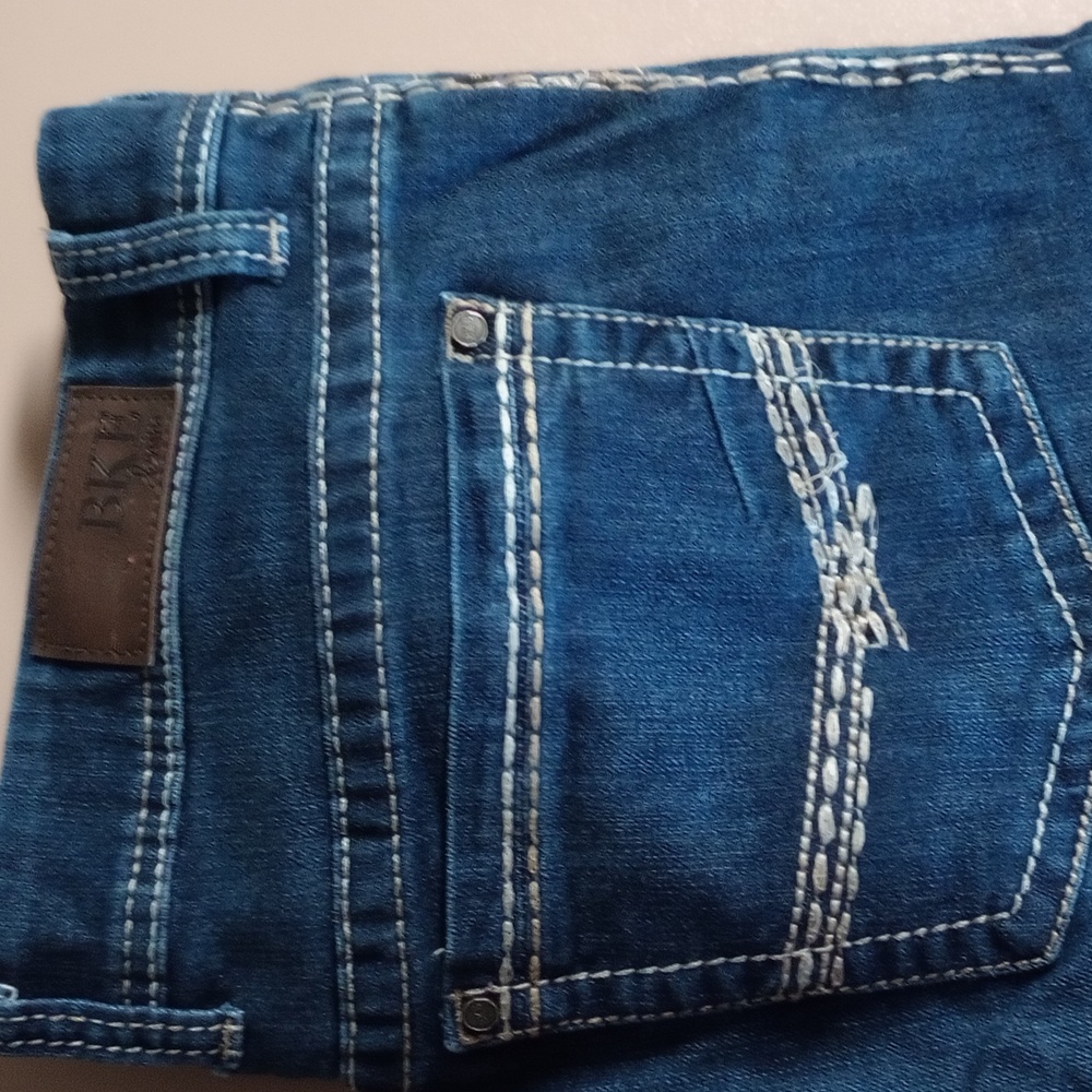 BKE waist 34 length 33 1/2 women's bootcut jeans Payton